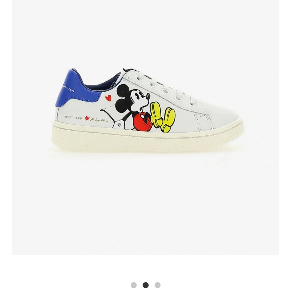 MOA MASTER OF ARTS Disney Mickey Mouse Sneakers - Picture 4 of 6